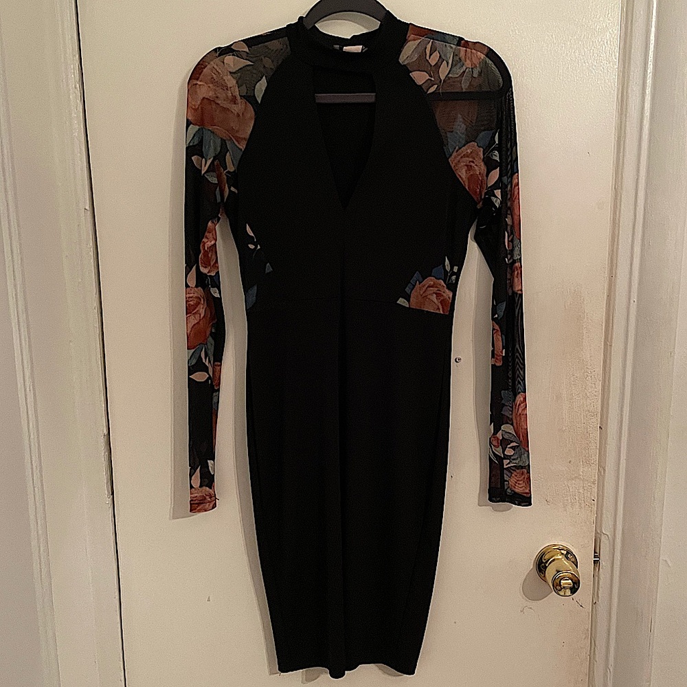 Floral mesh long sleeve breast cut-out mini dress